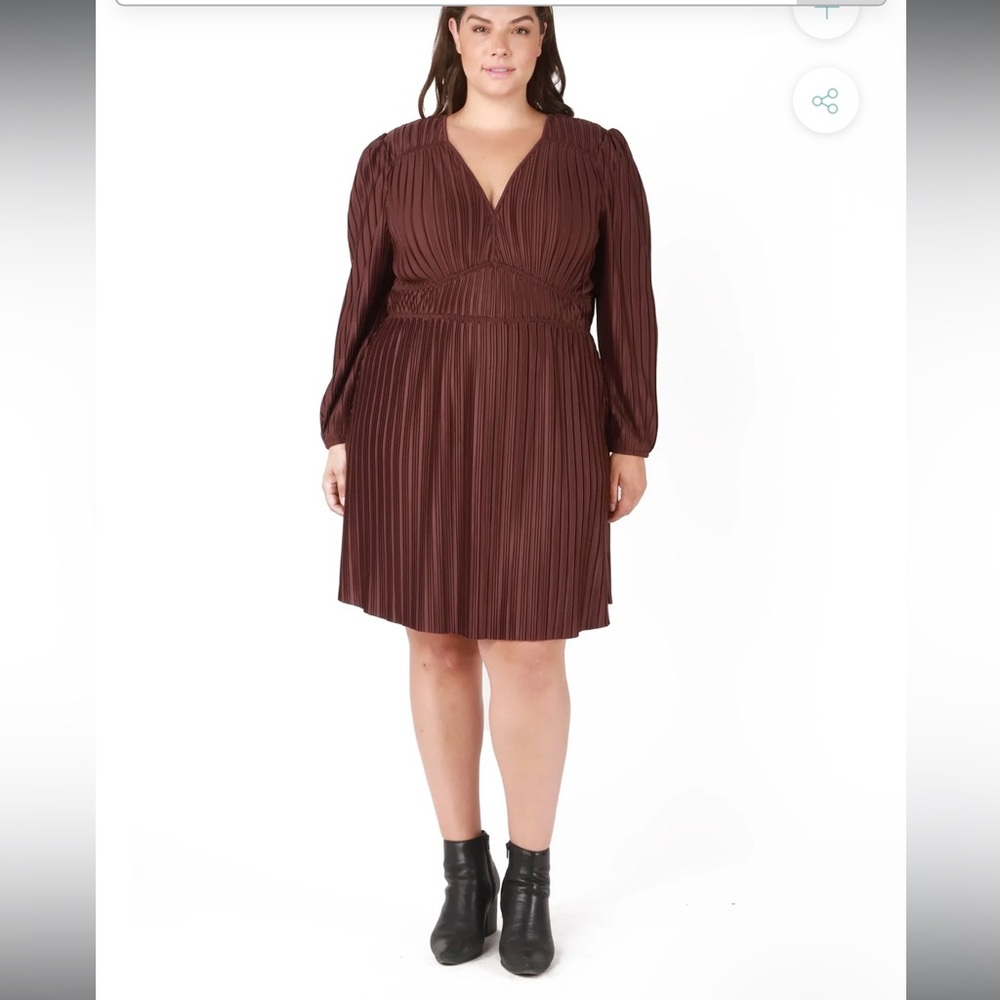 Dex pleated v neck curvy dress